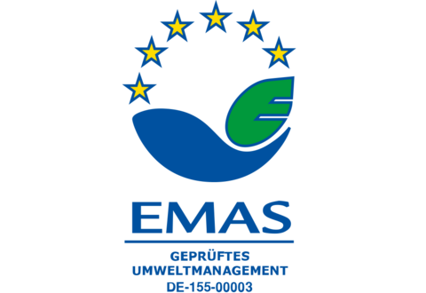 Ein Logo mit blauem Hintergrund, einem stilisierten Blatt und einer Reihe gelber Sterne, begleitet von Text in Thai und Englisch und einer Referenznummer.
